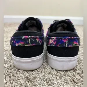 Nike | Shoes | Nike Stefan Janoski Tie Dye Canvas Sneakers  display picture 1